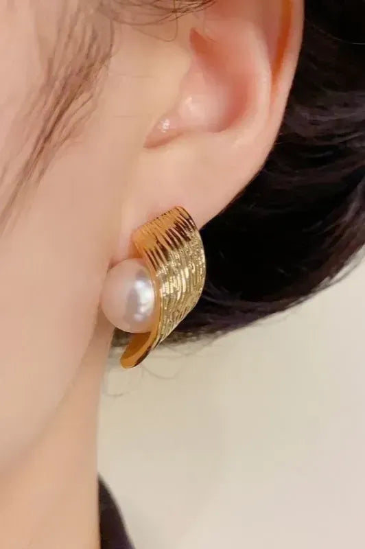 Ear Studs 60