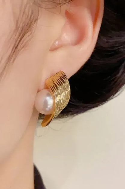 Ear Studs 60
