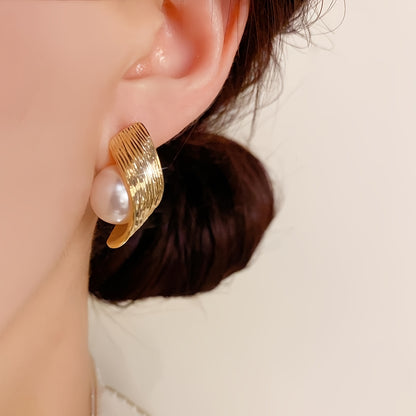 Ear Studs 60
