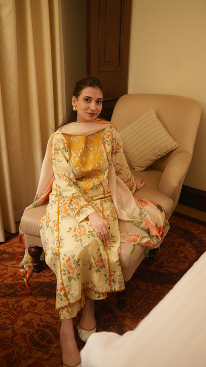 Lemon Tailored 3 Piece Embroidered Pure Lawn
