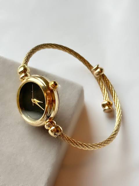 Watch0023