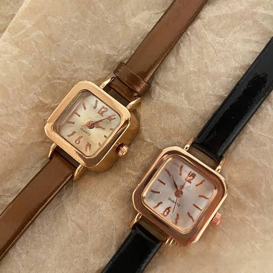 Watch00318