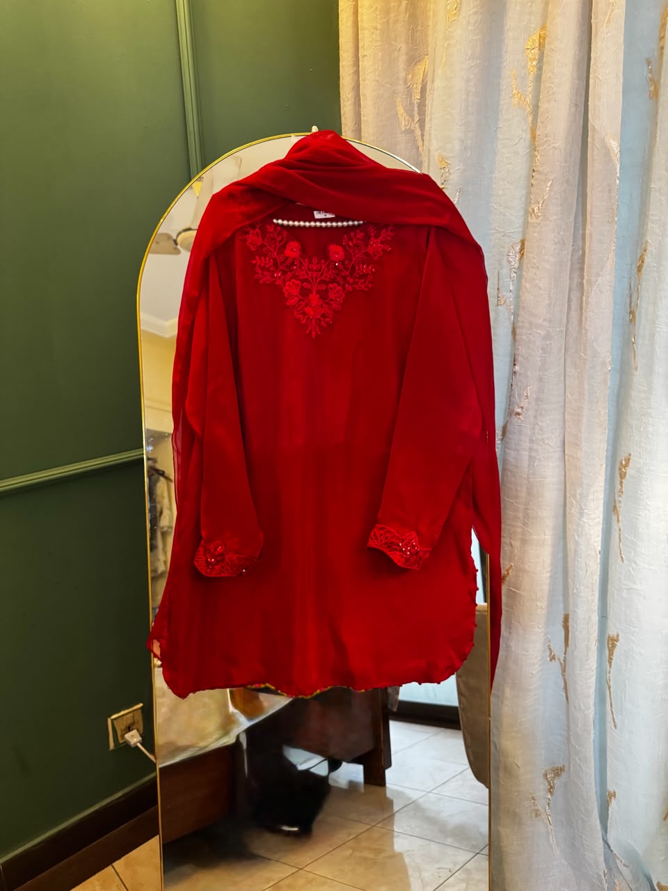 RED-05 / 3pc Ready To Wear