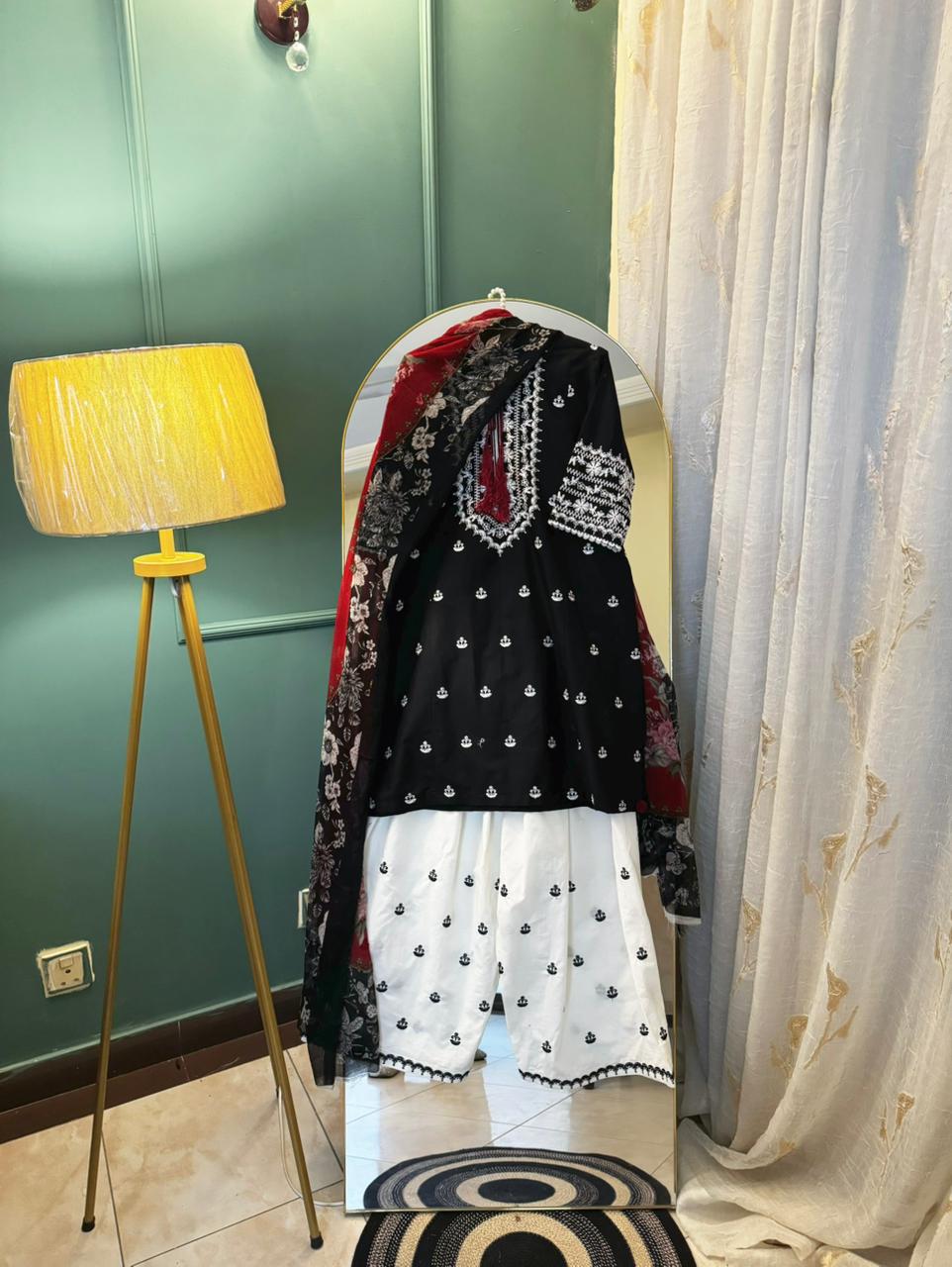 Black Farshi 3pc Ready To Wear