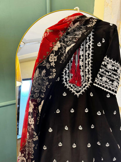 Black Farshi 3pc Ready To Wear